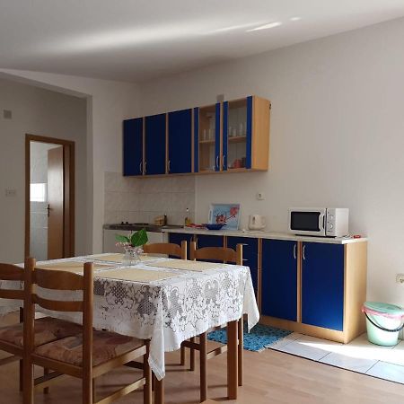 Apartments S&M Marina Bagian luar foto
