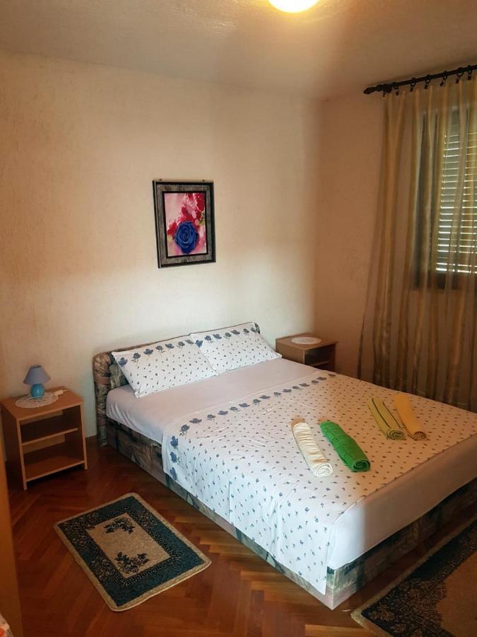 Apartments S&M Marina Bagian luar foto